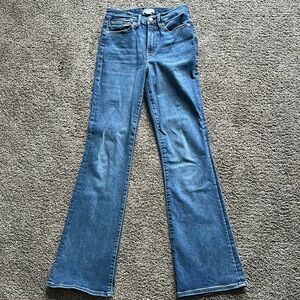 Good American Always Fits bootcut Jeans